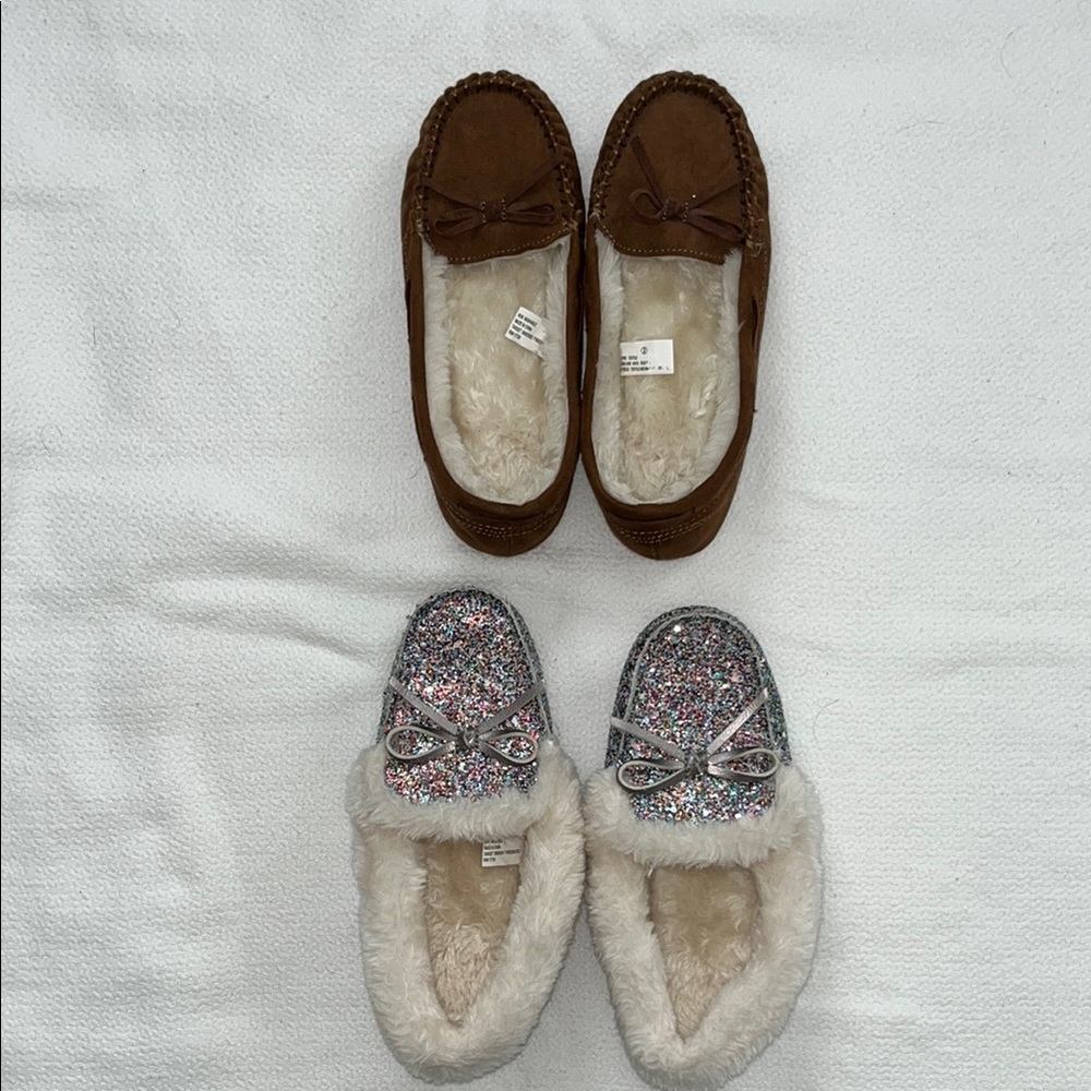 NWOT Chestnut Brown and Glitter Cat and Jack Kids Moccasin Shoes Size 2